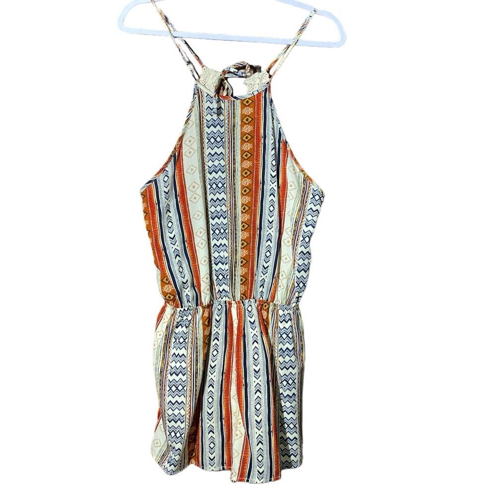 Hem & Thread Boho Hippie Sleeveless Lace Open Back Romper Women's Size Medium